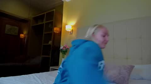 Anet Dream online show from 12/02/25, 07:09