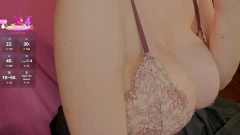 Snapshot of ange_boob chatting on 02/20/26, 09:54 Ange online show from 02/20/26, 09:54