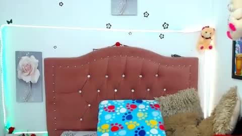 Snapshot of ange_drty chatting on 01/12/25, 08:03 ange_drty online show from 01/12/25, 08:03