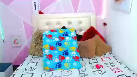 Snapshot of ange_drty chatting on 10/15/25, 07:08 ange_drty online show from 10/15/25, 07:08