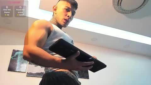 Snapshot of angeel_d035 chatting on 02/04/25, 05:53 Angel online show from 02/04/25, 05:53