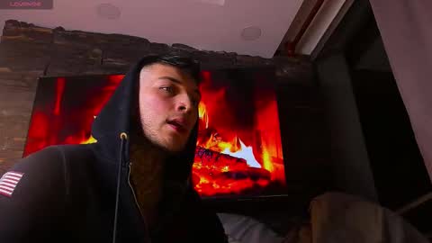 Snapshot of angeel_d035 chatting on 10/05/25, 05:39 Angel online show from 10/05/25, 05:39