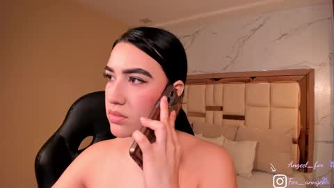 Snapshot of angeel_fox chatting on 09/19/25, 04:47 Angel online show from 09/19/25, 04:47