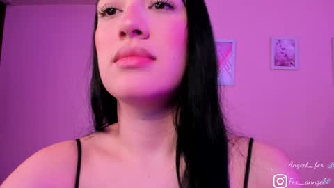 Angel  online show from 04/09/26, 03:39