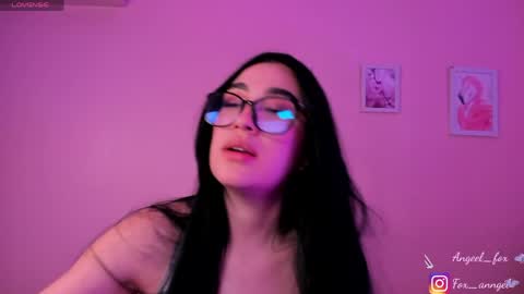 Angel  online show from 04/12/26, 02:38