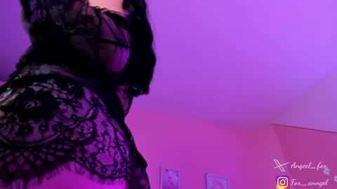 Angel  online show from 04/19/26, 03:17