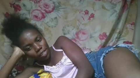 angeeliine online show from 04/16/26, 12:33