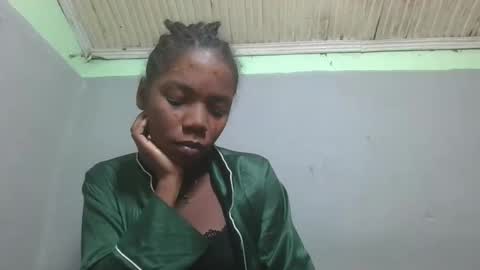 angeeliine online show from 05/09/26, 09:36