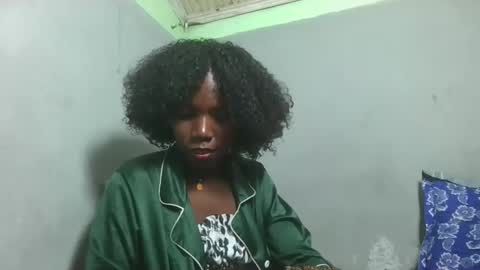 angeeliine online show from 05/12/26, 04:59