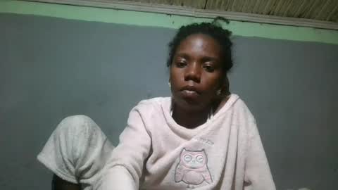 angeeliine online show from 06/11/26, 08:40