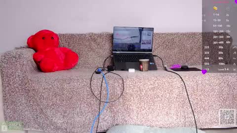 angeellina online show from 03/04/26, 07:58