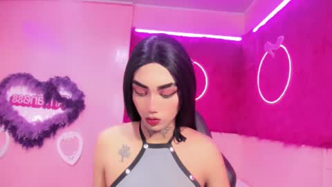 Snapshot of angel21___ chatting on 12/03/24, 08:39 Angel21 online show from 12/03/24, 08:39