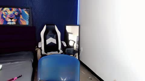 Snapshot of angel21___ chatting on 12/06/24, 01:07 Angel21 online show from 12/06/24, 01:07