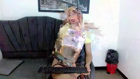 Snapshot of angel21___ chatting on 12/07/24, 10:17 Angel21 online show from 12/07/24, 10:17