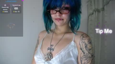 Snapshot of angel__dreams chatting on 07/19/26, 03:43 ANGEL online show from 07/19/26, 03:43