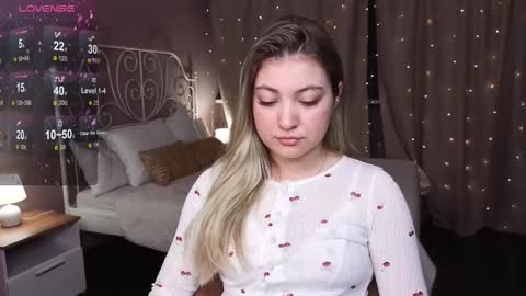 Snapshot of angel__grace chatting on 02/05/26, 12:15 Grace online show from 02/05/26, 12:15