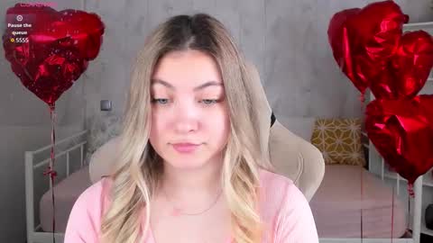 Snapshot of angel__grace chatting on 02/28/26, 05:52 Grace online show from 02/28/26, 05:52