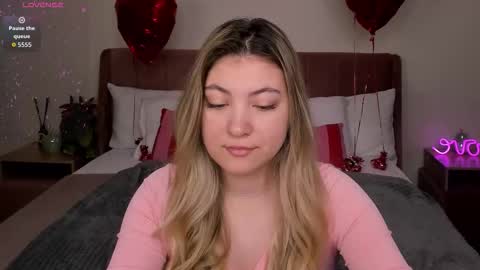 Snapshot of angel__grace chatting on 03/01/26, 12:12 Grace online show from 03/01/26, 12:12