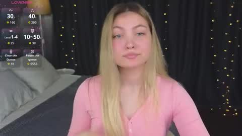 Snapshot of angel__grace chatting on 03/05/26, 06:09 Grace online show from 03/05/26, 06:09