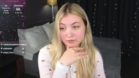 Snapshot of angel__grace chatting on 05/15/26, 11:12 Grace online show from 05/15/26, 11:12