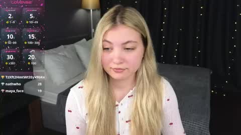 Snapshot of angel__grace chatting on 05/16/26, 12:29 Grace online show from 05/16/26, 12:29
