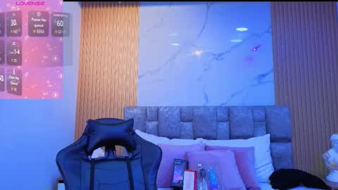 angel__kiss online show from 12/05/25, 11:08