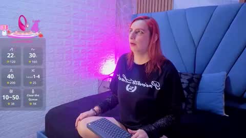 angel__red_ online show from 11/17/25, 01:00