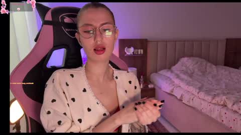 angel_ariela online show from 03/17/26, 03:00