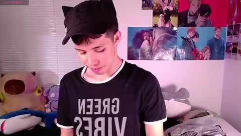 Angel   help me with 100 thumbs up online show from 01/04/25, 08:37