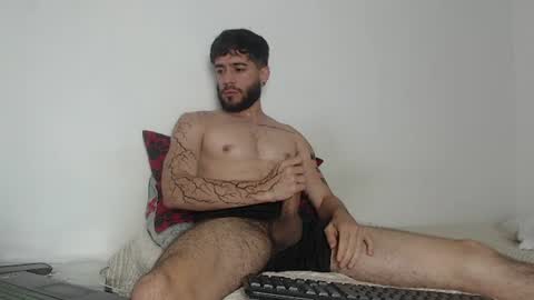 Snapshot of angel_damons_ chatting on 06/17/26, 02:18 Angel Damons online show from 06/17/26, 02:18