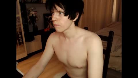 Ray online show from 06/11/26, 02:53