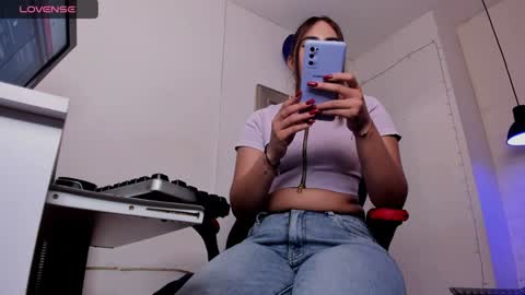 angel hardy online show from 01/23/25, 12:09