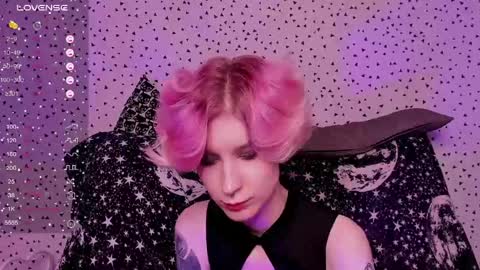 Angel Dust online show from 05/17/26, 02:20
