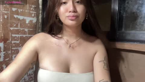 Snapshot of angel_kianna chatting on 02/02/25, 12:35 callmekianna online show from 02/02/25, 12:35