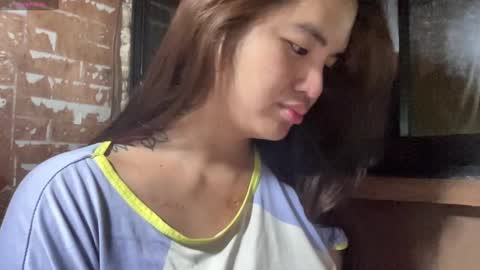 Snapshot of angel_kianna chatting on 02/20/25, 02:35 callmekianna online show from 02/20/25, 02:35