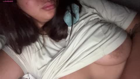 Snapshot of angel_kianna chatting on 02/23/25, 05:18 callmekianna online show from 02/23/25, 05:18