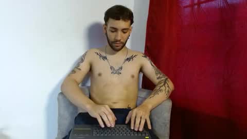 Snapshot of angel_kyrozz chatting on 10/10/25, 07:24 angel_kyrozz online show from 10/10/25, 07:24