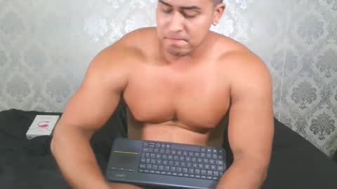 Snapshot of angel_lein chatting on 02/22/25, 10:20 Angel Lein online show from 02/22/25, 10:20