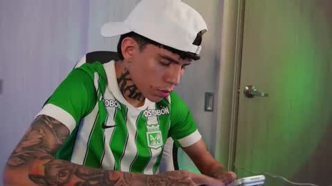 angel_luna0 online show from 06/03/26, 04:26