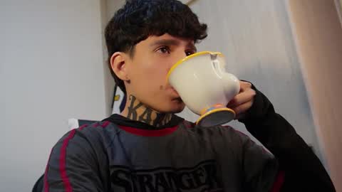 angel_luna0 online show from 06/10/26, 05:18