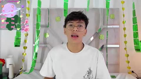 Angel online show from 03/03/26, 07:14