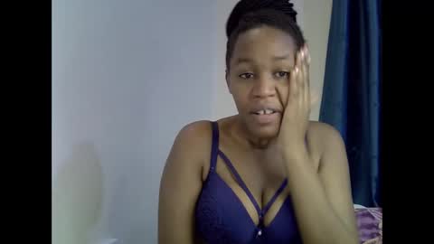 angel_mia5 online show from 03/29/26, 07:52