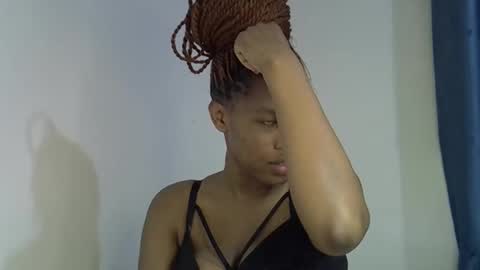 angel_mia5 online show from 04/18/26, 04:44