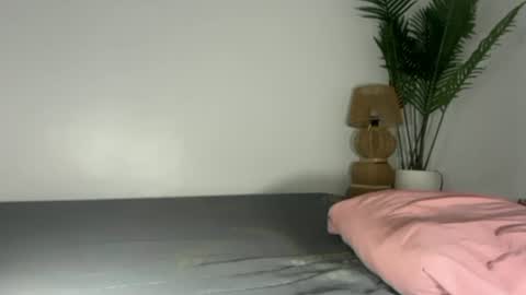 Snapshot of angel_petite07 chatting on 07/02/26, 12:54 angel_petite07 online show from 07/02/26, 12:54