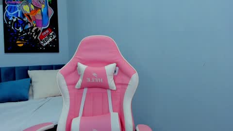 Angel  My schedule GTM2 Mon Tue Wen Thu Fri 0900am-0400pm online show from 12/08/24, 03:02