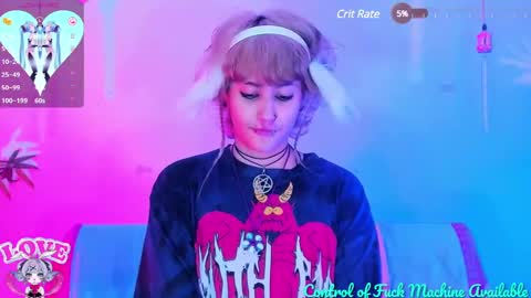 Snapshot of angel_sweett_1 chatting on 01/11/25, 08:00 online show from 01/11/25, 08:00