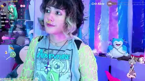 Snapshot of angel_sweett_1 chatting on 10/22/25, 05:19 online show from 10/22/25, 05:19