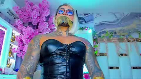 Snapshot of angel_vegaxxx chatting on 07/04/26, 06:52 Angel Vega online show from 07/04/26, 06:52