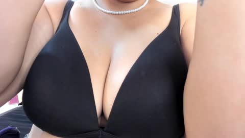 angel_velvet_ online show from 03/02/26, 02:13