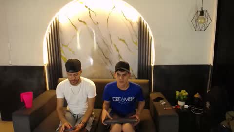 angel_villareal_ online show from 02/26/26, 05:06